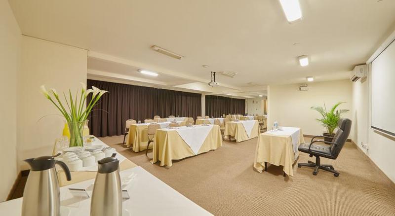 Thunderbird Hotel Fiesta & Casino 利马 外观 照片